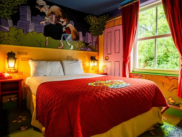 Alton Towers Hotel Review, frugal mum guide, photo of gangsta granny room
