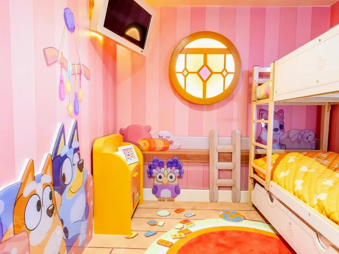 Alton Towers Hotel Review, frugal mum guide, photo of cbeebies land bluey hotel room