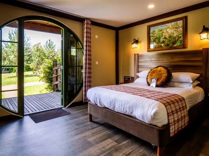 Alton Towers Hotel Review, frugal mum guide, photo of woodland lodges