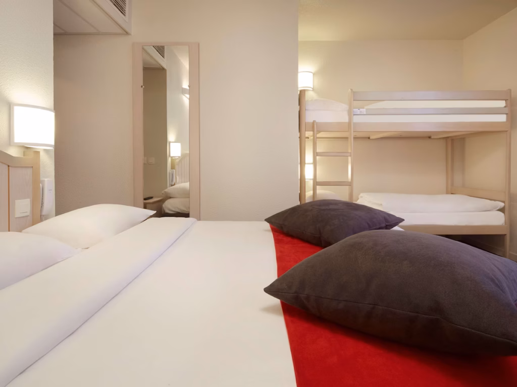 Best Places to Stay Near Disneyland Paris with Kids, frugal mum travel guide, image of Campanile Val de France