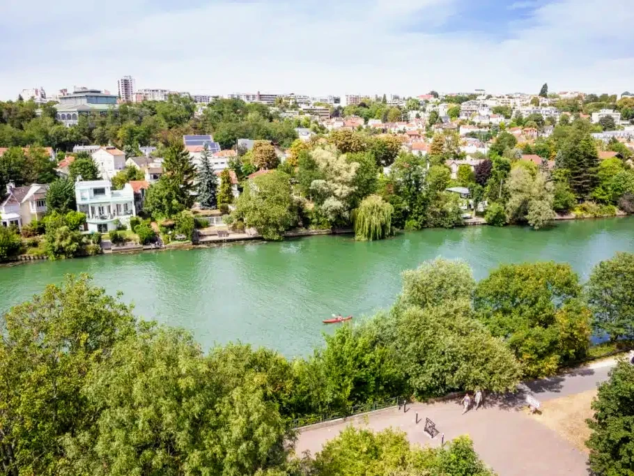 Is 1 Day Enough at Disneyland Paris with Kids, 1 Day Itinerary, image of Eurocamp Paris-Est