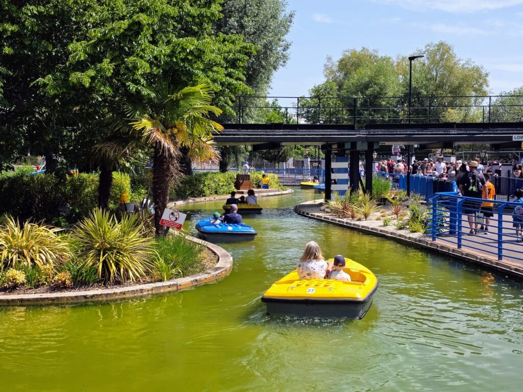 Ultimate Family Guide for LEGOLAND Windsor, frugal mum review, photo of boat ride