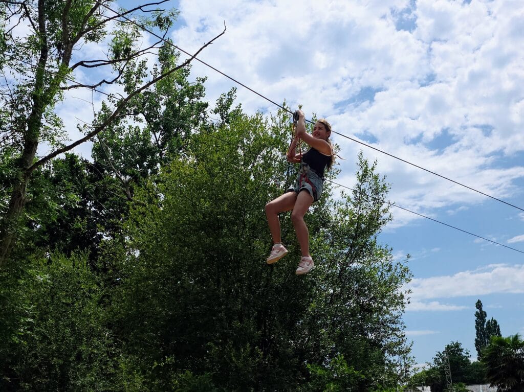 Eurocamp Holiday Review, Domaine des Ormes, Brittany, France, frugal mum photo of zip line