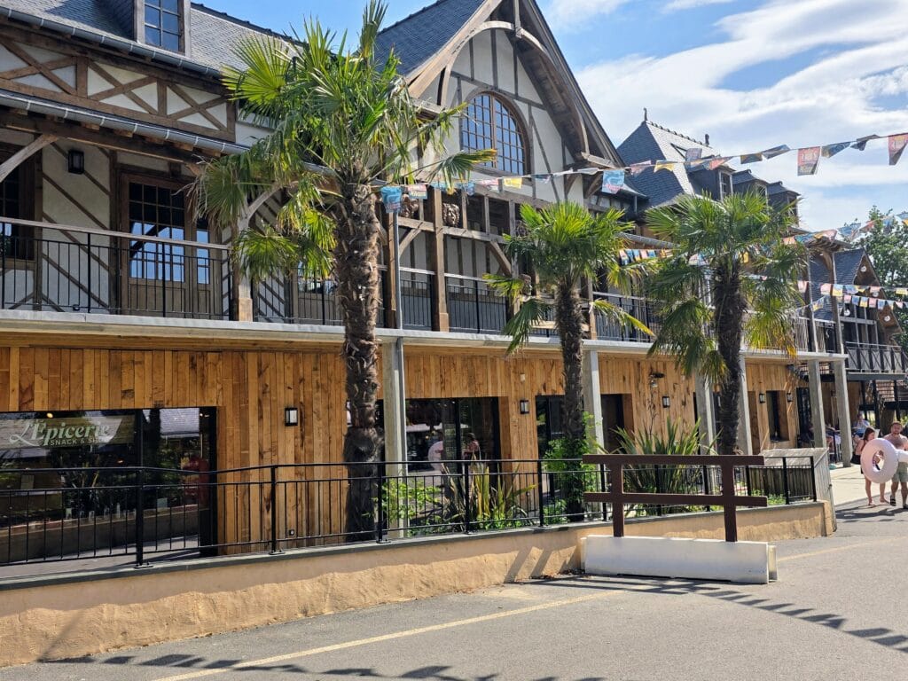 Eurocamp Holiday Review, Domaine des Ormes, Brittany, France, frugal mum photo of supermarket