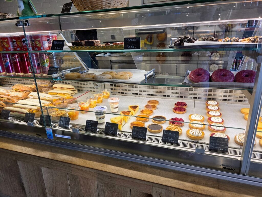 Eurocamp Holiday Review, Domaine des Ormes, Brittany, France, frugal mum photo of bakery