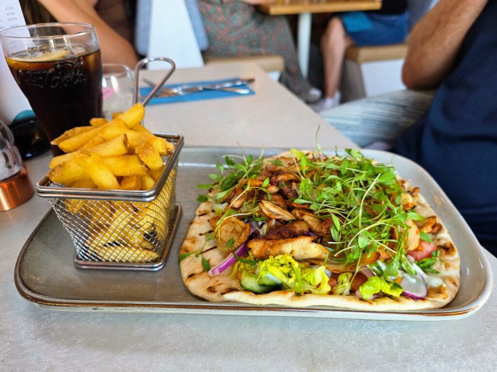 hoburne park review, dorset, frugal mum travel guide, photo of restaurant food