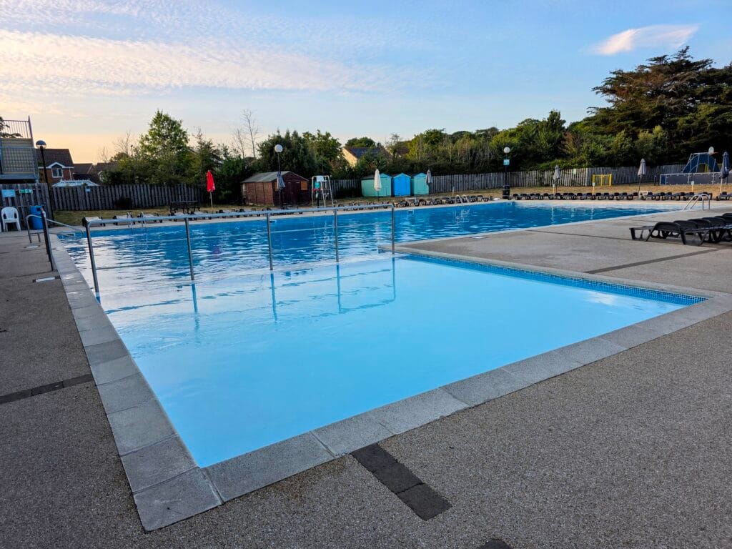 hoburne park review, dorset, frugal mum travel guide, photo of outdoor swimming pool