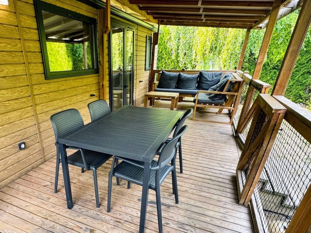 Eurocamp Holiday Review, La Croix du Vieux Pont, Paris, France, frugal mum photo of premium accommodation decking
