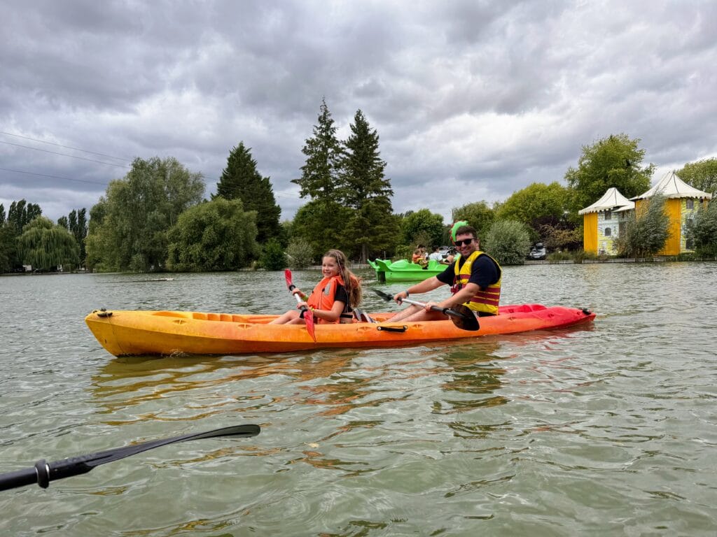 Eurocamp Holiday Review, La Croix du Vieux Pont, Paris, France, frugal mum photo of canoe