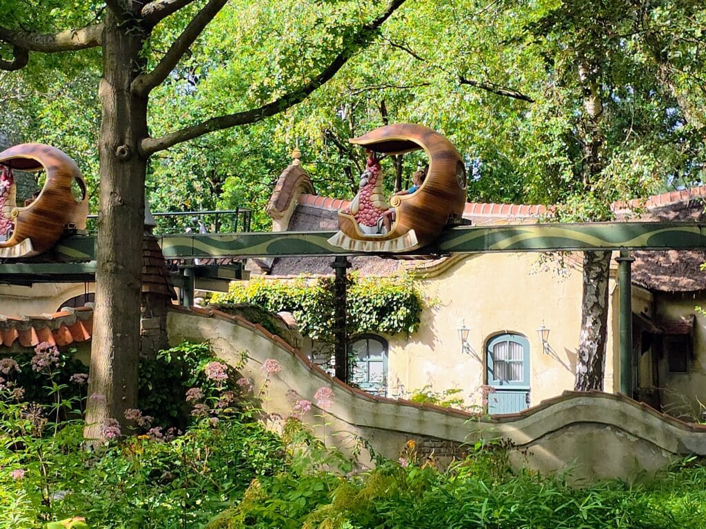 Efteling with kids, frugal mum guide and review, photo of toddler ride