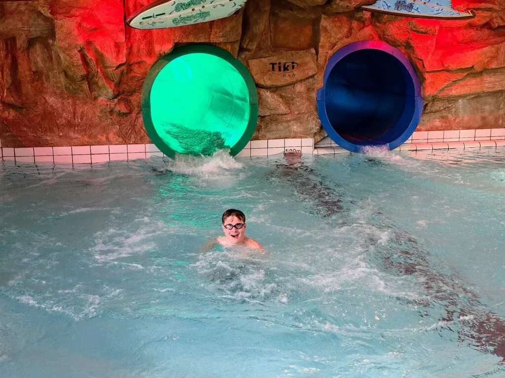 Duinrell Holiday and theme park, frugal mum review, the Netherlands, photo of waterslides