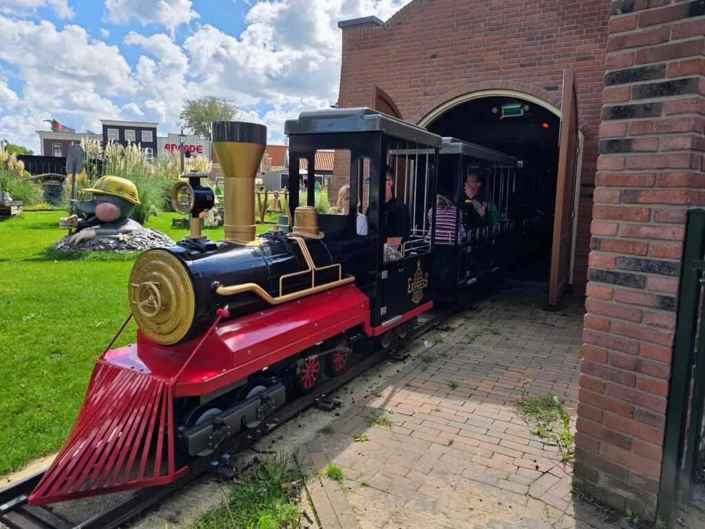 Duinrell Eurocamp vs Booking Direct, Which Is Better, frugal mum comparison, photo of train