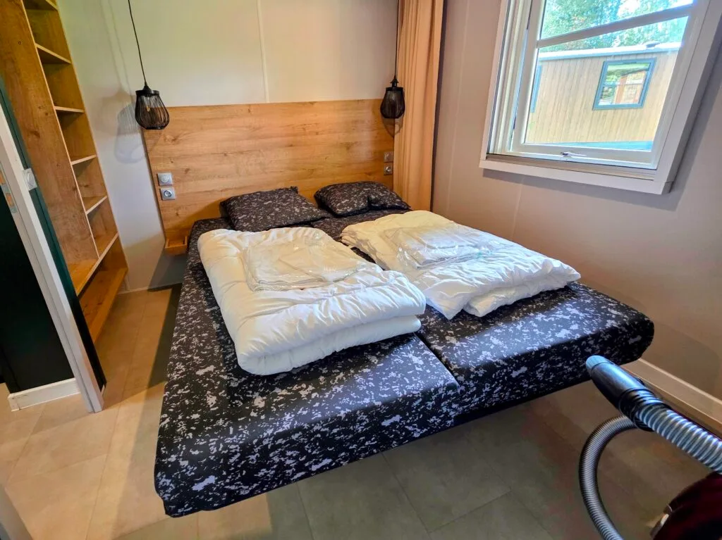 Duinrell Holiday and theme park, frugal mum review, the Netherlands, photo of o'hara duingalow accommodation