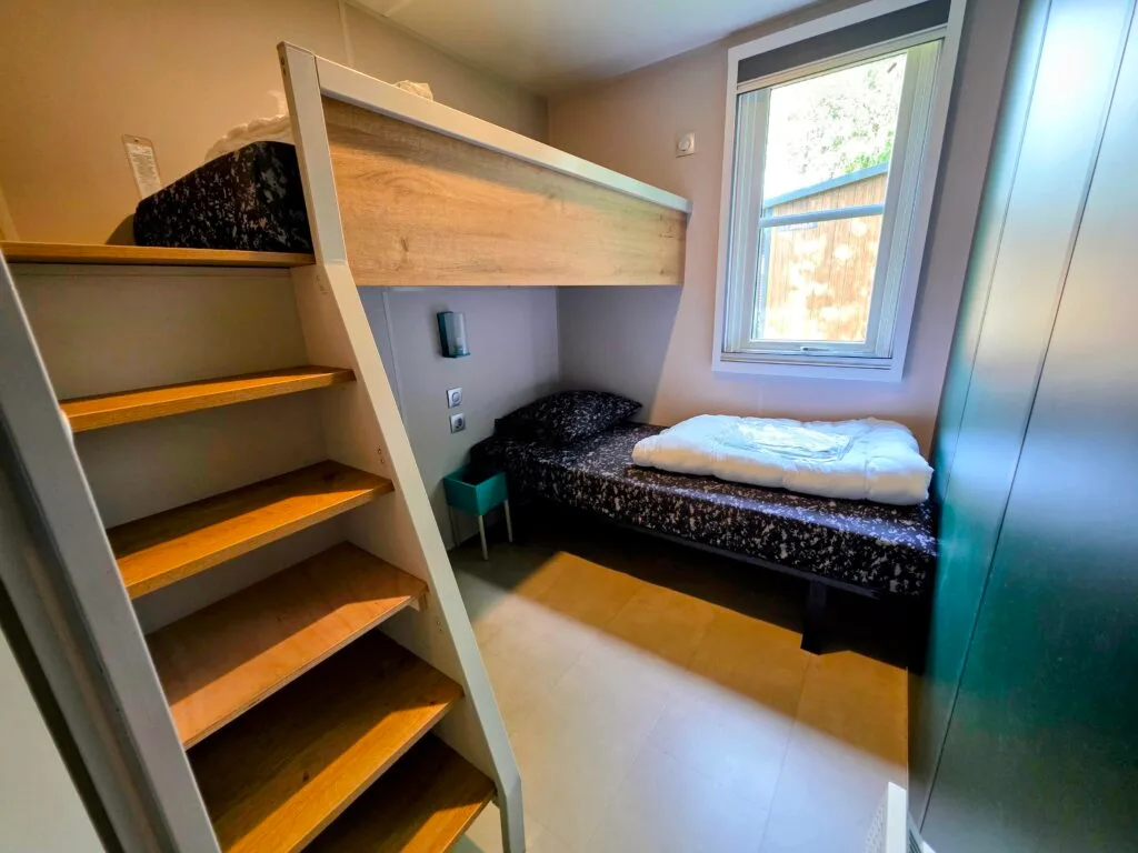 Duinrell Holiday and theme park, frugal mum review, the Netherlands, photo of o'hara duingalow accommodation