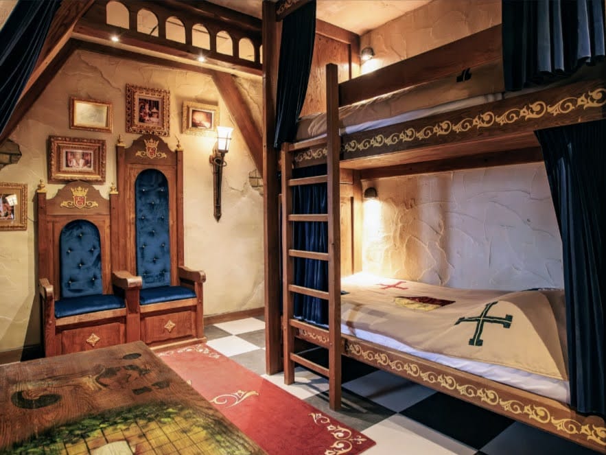 Efteling with kids, frugal mum guide and review, photo of efteling wonder hotel