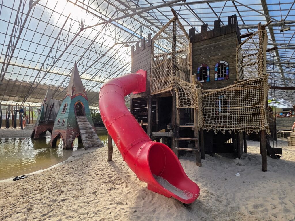 Eurocamp Holiday TerSpegelt, the Netherlands, frugal mum review, photo of play area indoors
