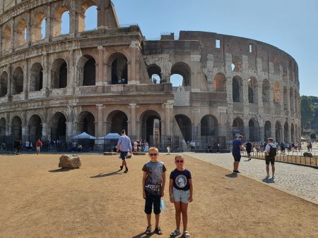 frugal mum family photo, rome, colosseum, italy, travelling on a budget tips, eurocamp, village fabulous