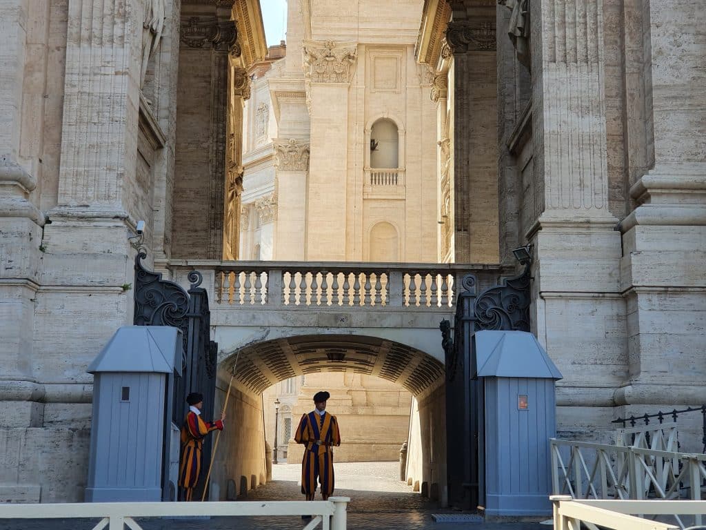 st peters square basilica, rome, italy, vatican city, guard outside, frugal mum guide photo, free entry, rome in a day, budget with kids