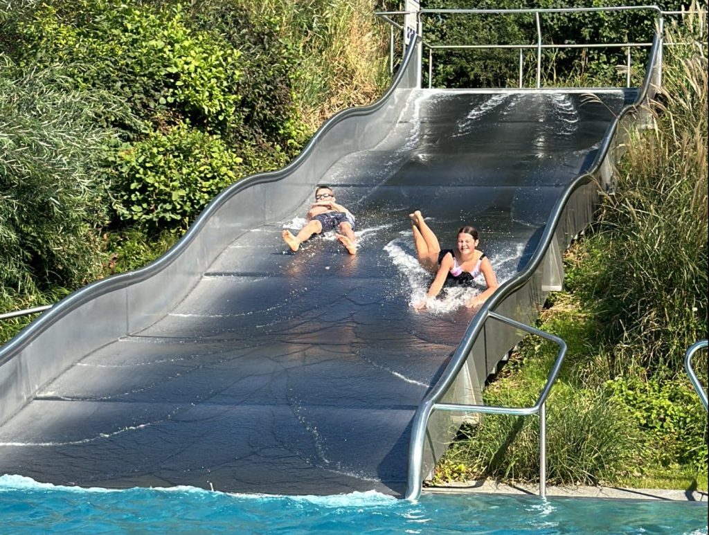 frugal mum guide, Freibad Aquamarin Wasserburg review swimming pool, lindau, germany photo of waterslide