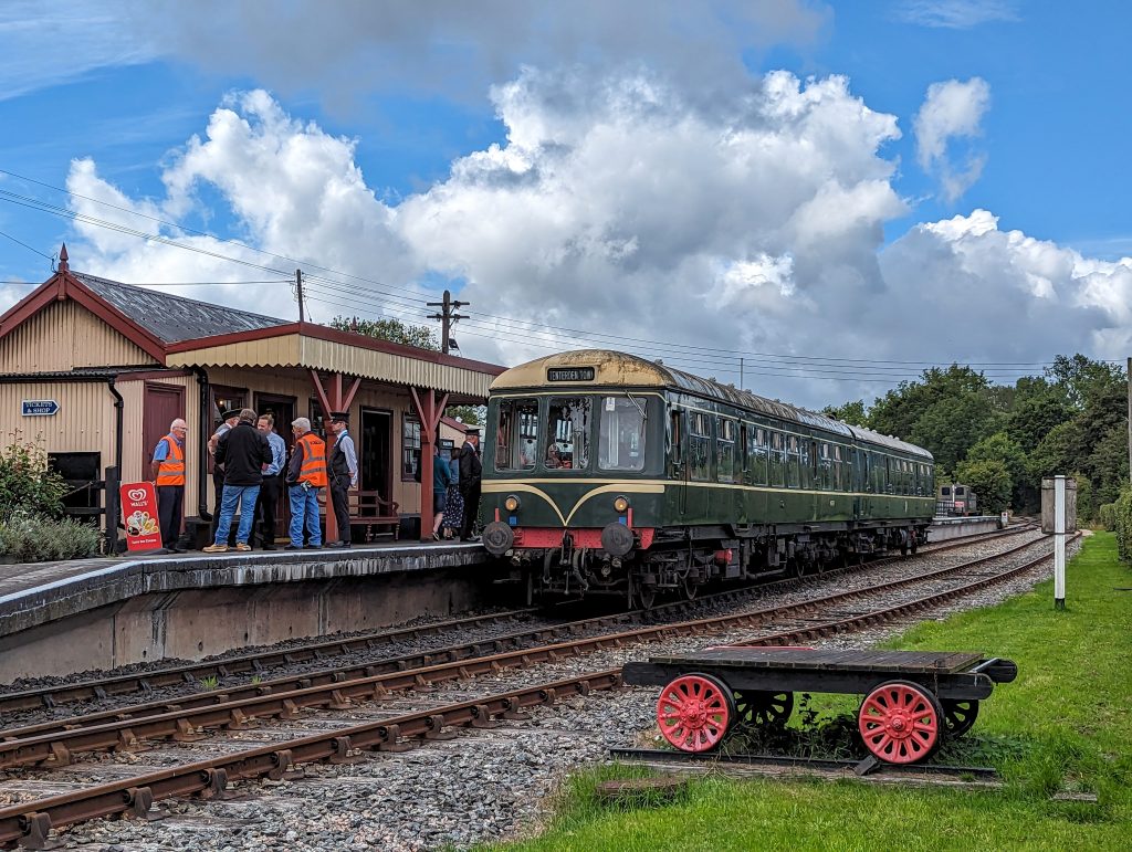 bodiam kent east sussex railway station, frugal mum tenterden steam train review
