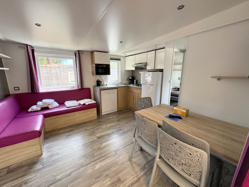 Eurocamp Holiday Review, Domaine des Naiades, Grimaud, France, frugal mum photo accommodation premium exclusive