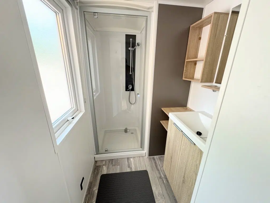 Eurocamp Holiday Review, Domaine des Naiades, Grimaud, France, frugal mum photo accommodation premium exclusive