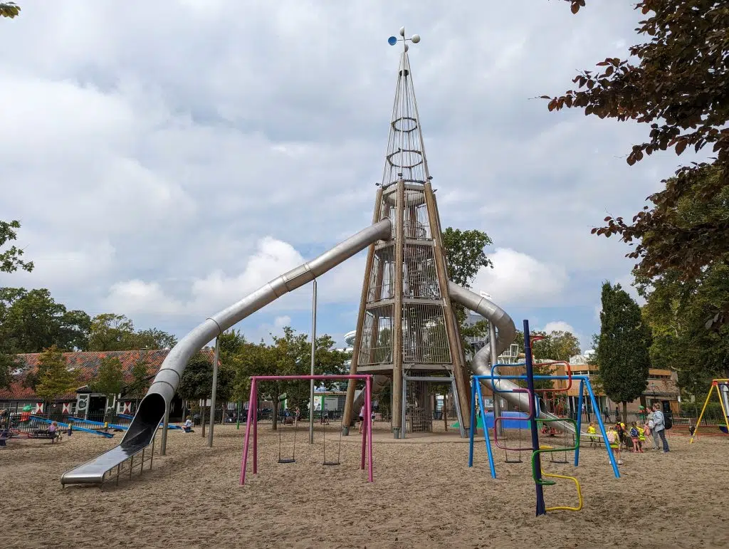 Duinrell Holiday and theme park, frugal mum review, the Netherlands, photo of playground