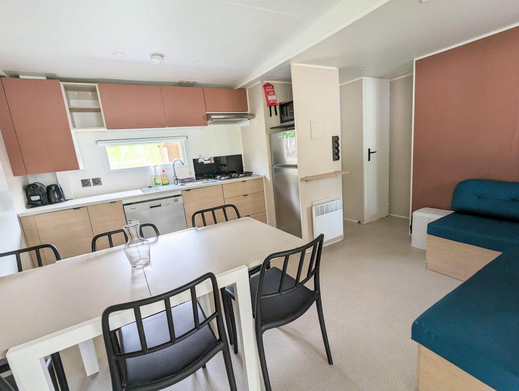 Duinrell Theme Park Resort, Eurocamp holidays Azure Lounge, the Netherlands, Premium accommodation, mobile home, photo, frugal mum 