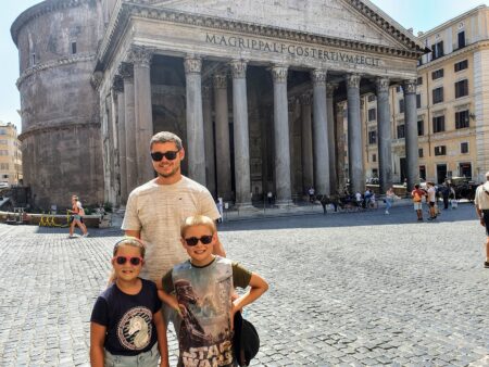 Rome in a day, frugal mum family photo, pantheon, eurocamp holiday review, photo, camping village fabulous, italy