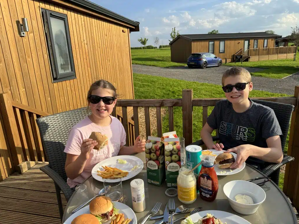 Alton Towers Hotel Review, frugal mum guide, photo of knights lodges of derby