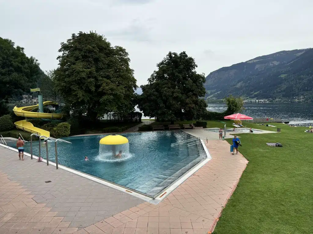 Eurocamp Holiday Review, Sportcamp Woferlgut, Zell am See, Austria, frugal mum photo lake zell lido