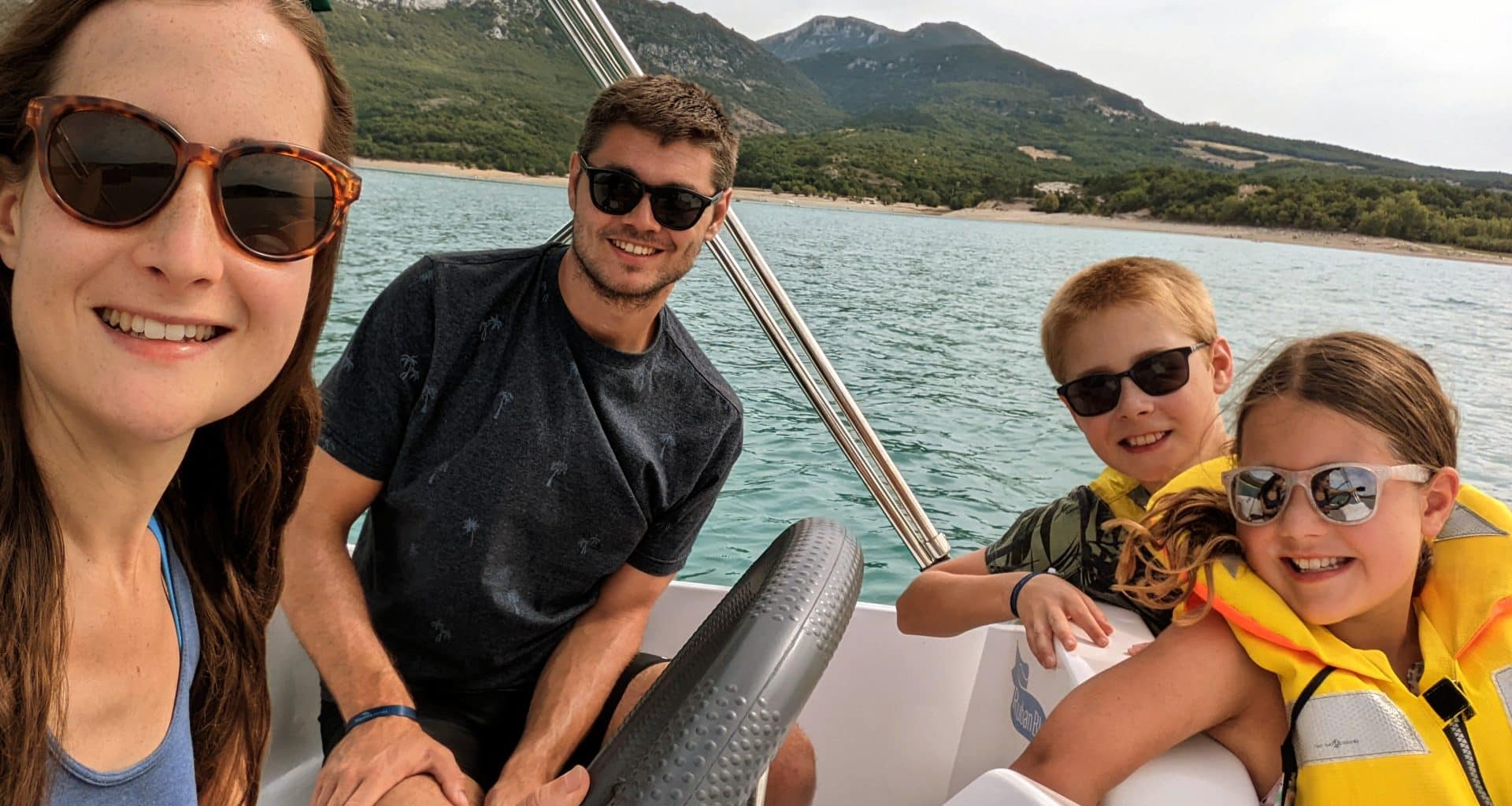 eurocamp holiday review, why do we always use Eurocamp when we travel in europe cheaply with the kids