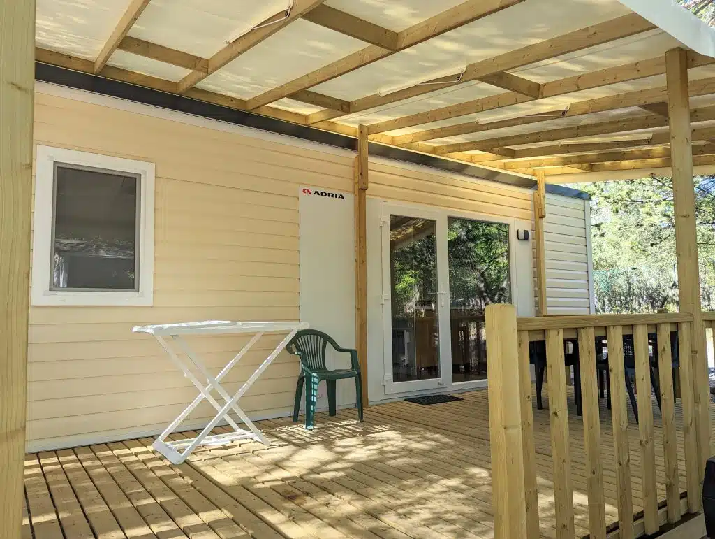 Les Lacs Verdon, Regusse, South of France, azure premium accommodation, mobile home, Eurocamp holiday, frugal mum review photo