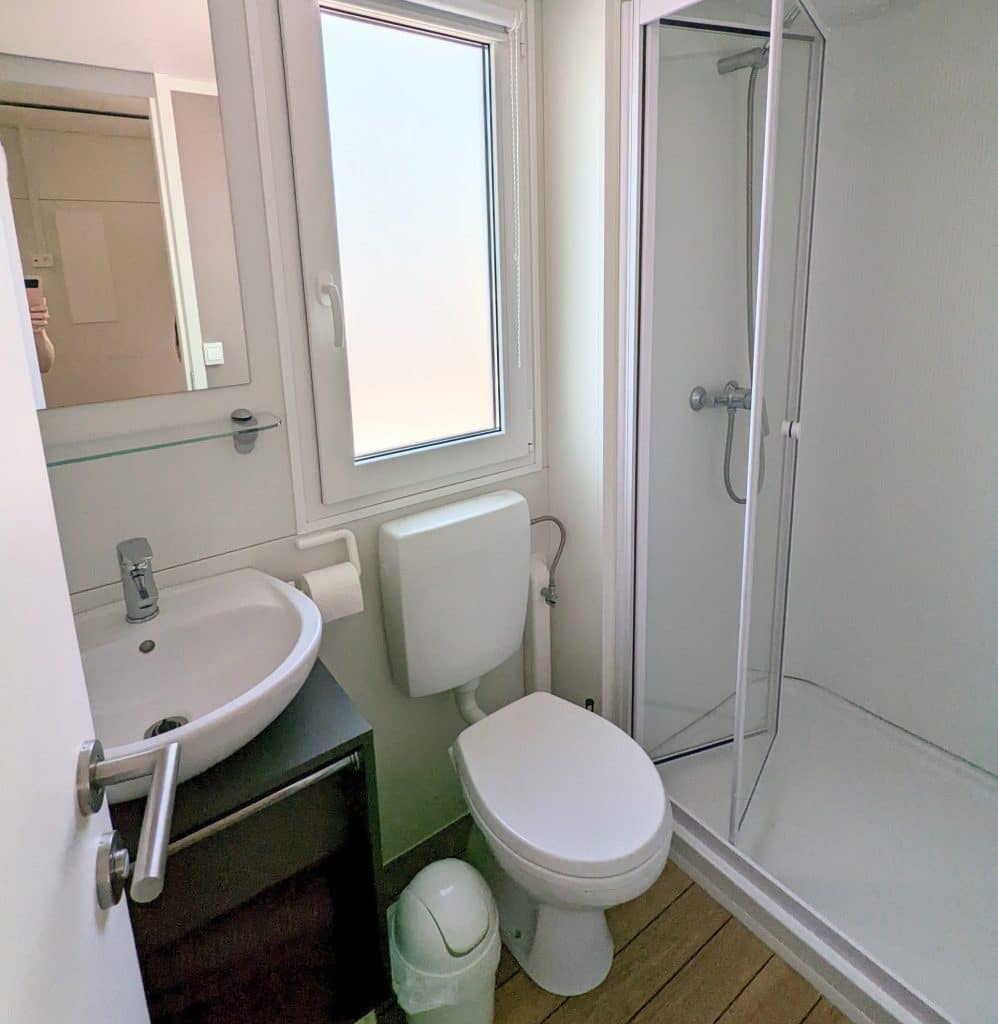 Les Lacs Verdon, Regusse, South of France, azure premium accommodation, mobile home, Eurocamp holiday, frugal mum review photo