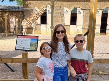 zsl london zoo, frugal mum children, giraffe