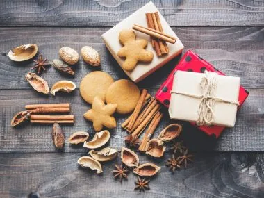Homemade DIY Christmas hamper ideas on a budget