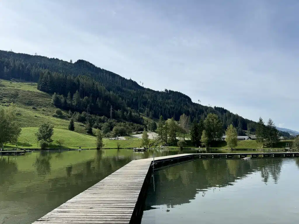 Eurocamp Holiday Review, Sportcamp Woferlgut, Zell am See, Austria, frugal mum photo lake