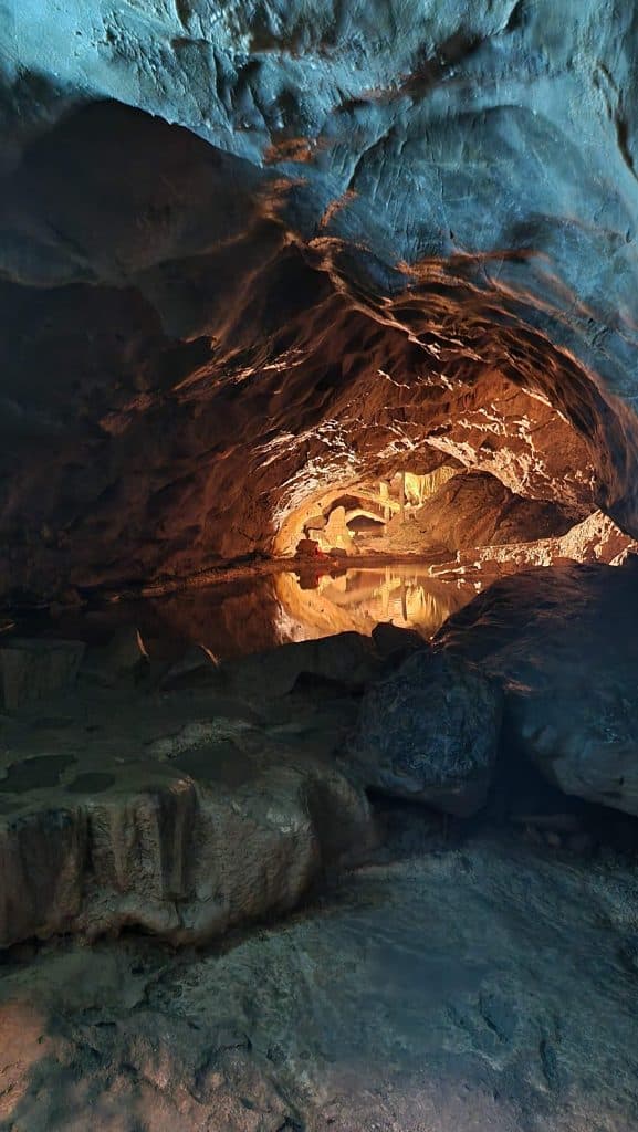 Switzerland, St Beatus Caves, Interlaken, inside caves, frugal mum photo, guide and review