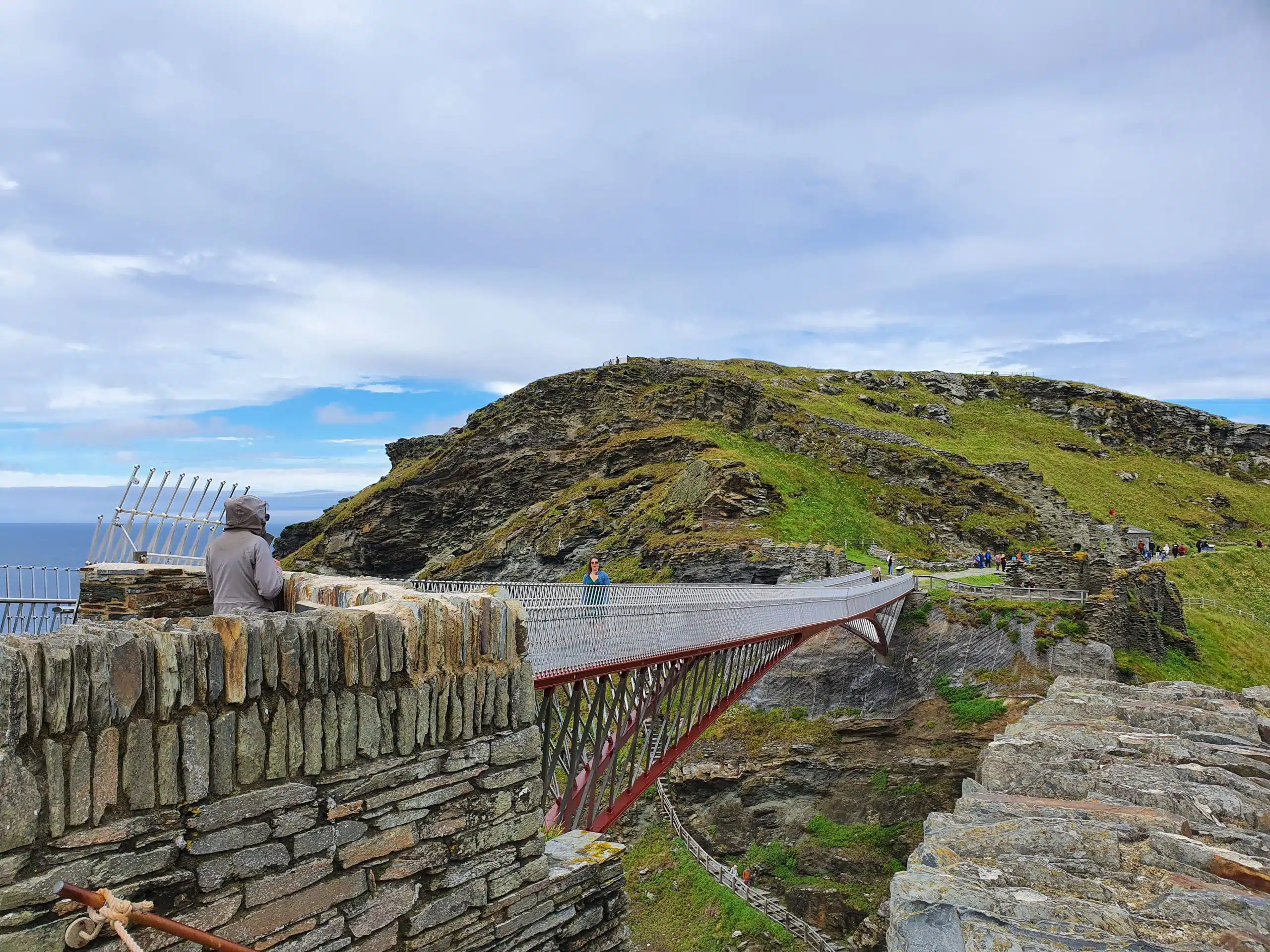 Cornwall with kids, review, family attractions, Tintagel Castle, English Heritage, bridge photo frugal mum