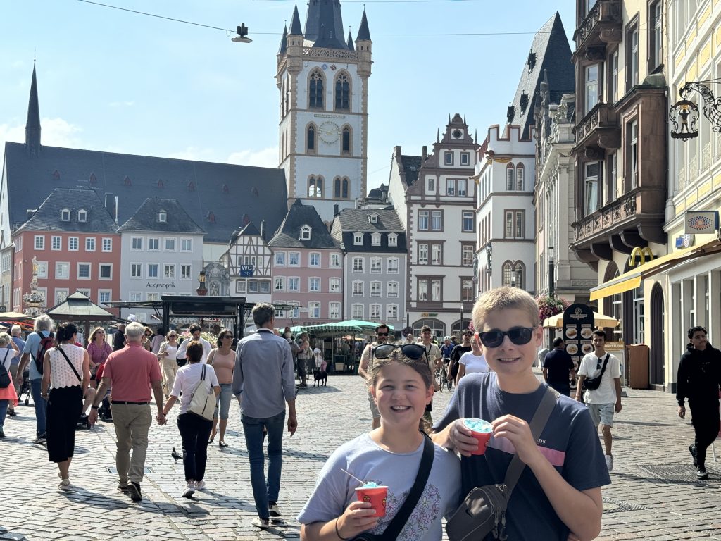 10 reasons why you should visit Germany with kids, frugal mum family travel guide
