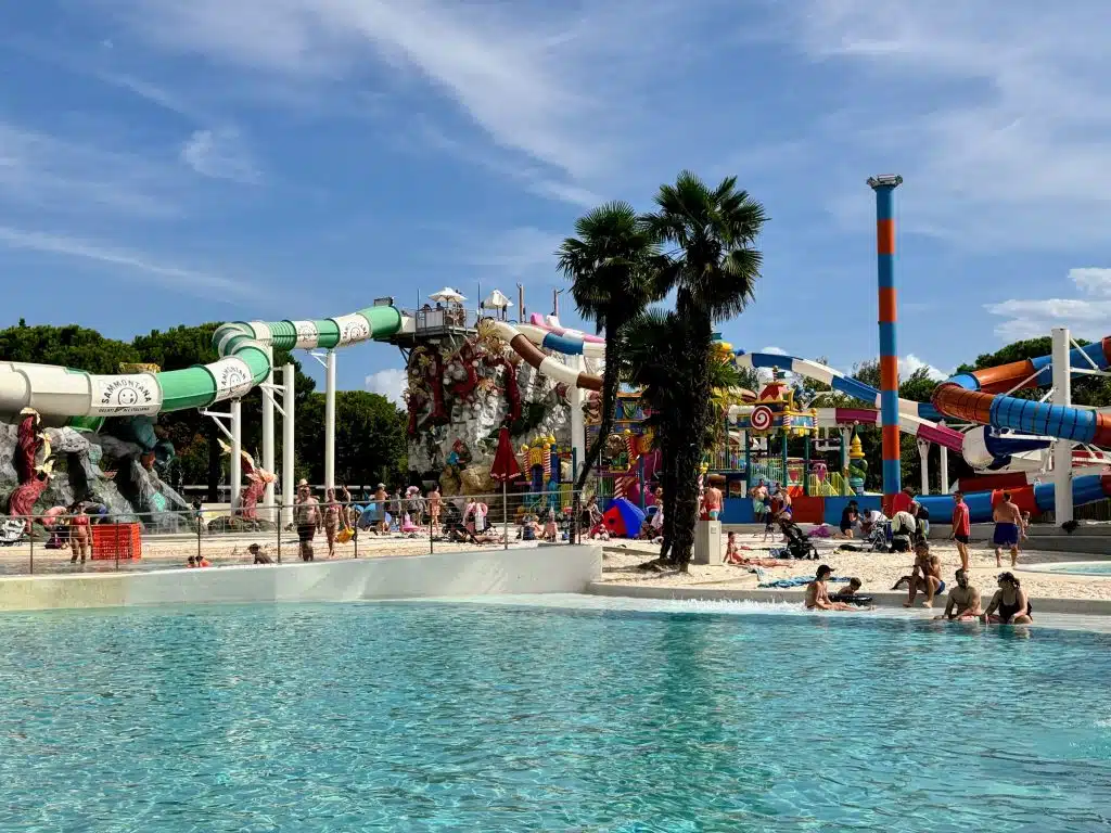 Ultimate Eurocamp Holiday Guide with Money Saving Tips, frugal mum photo of Union Lido Italy aqua park