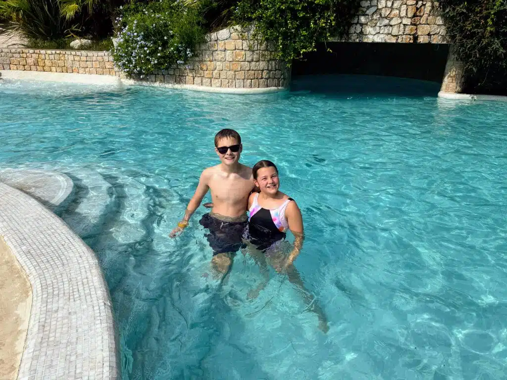 Ultimate Eurocamp Holiday Guide with Money Saving Tips, frugal mum photo of kids in pool