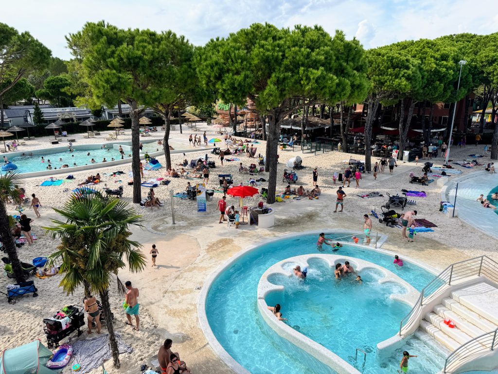 Eurocamp Holiday Review: Union Lido, Venetian Riviera, Italy, frugal mum photo, waterpark swimming pools