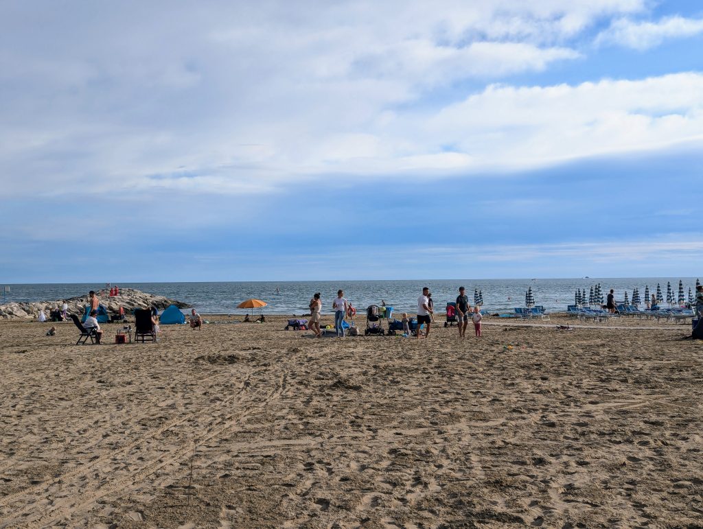 Eurocamp Holiday Review: Union Lido, Venetian Riviera, Italy, frugal mum photo beach