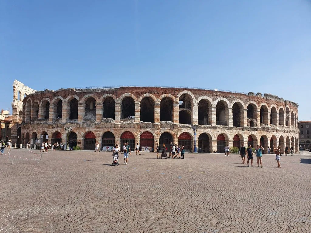 The 5 best cities to visit in Italy with kids on a budget, frugal mum guide, photo of Verona arena